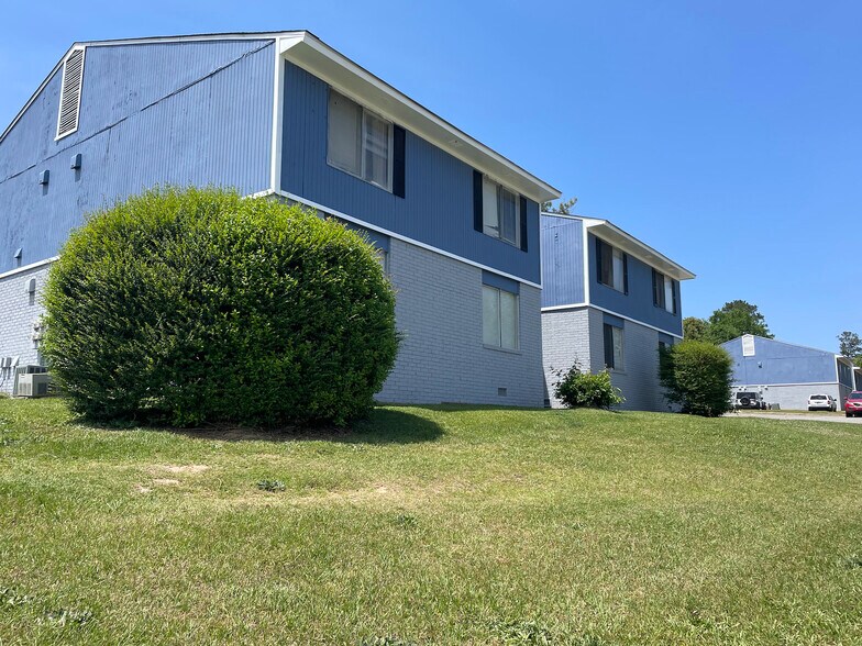 Caswell at Riverbend 3645 Mercer University Dr Macon GA 31204