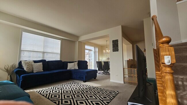 Building Photo - 1268 Bradley Cir