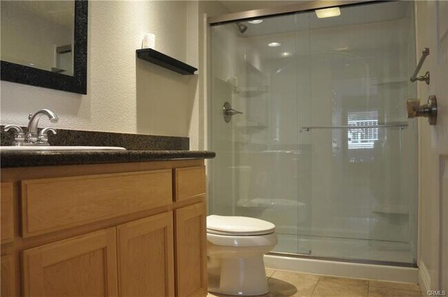 Building Photo - 2400 Del Mar Way