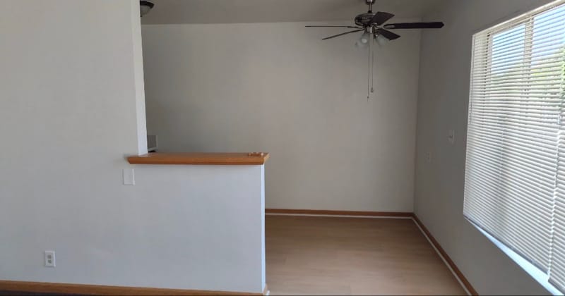 Building Photo - 9315 San Vincente Ave