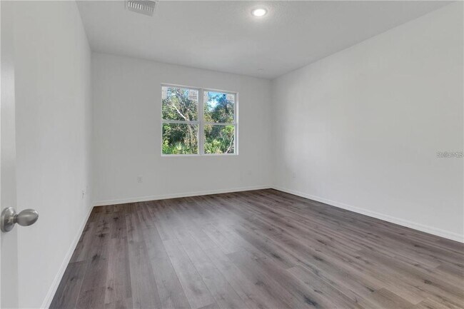 Building Photo - 3664 Ribera Ave
