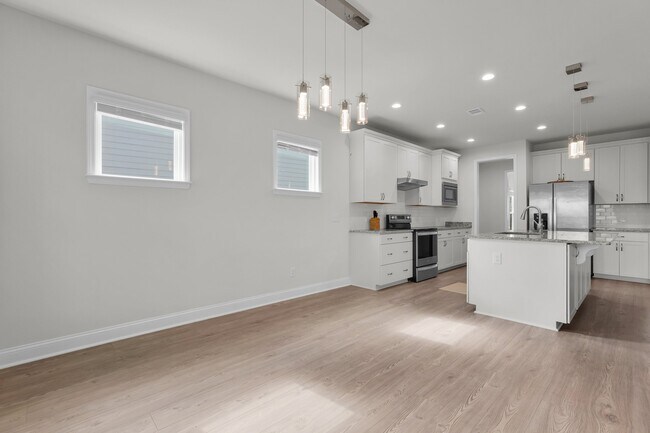 Building Photo - 268 Loblolly Ln