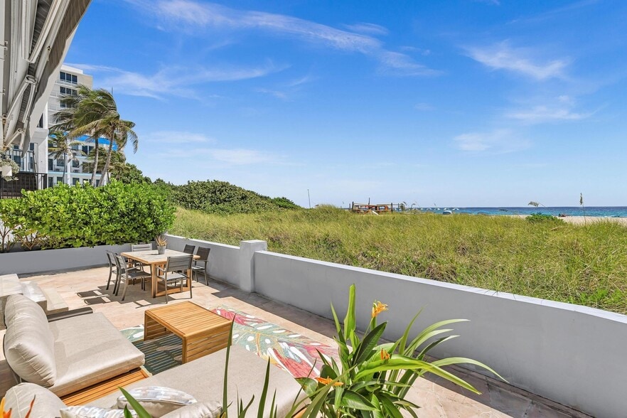 Building Photo - 604 N Ocean Blvd