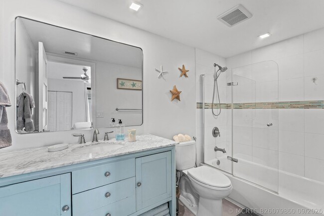 Building Photo - 3966 N Ocean Dr