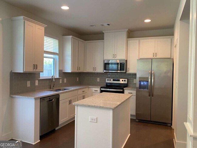 Building Photo - 117 Auburn Gate Ln