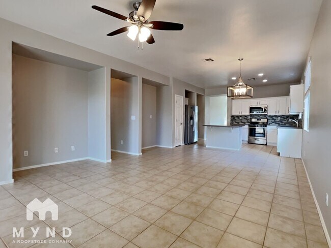 Building Photo - 39828 N Messner Way