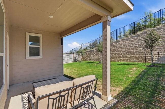 Building Photo - Charming 1-Story Near Lackland AFB & Sea World!