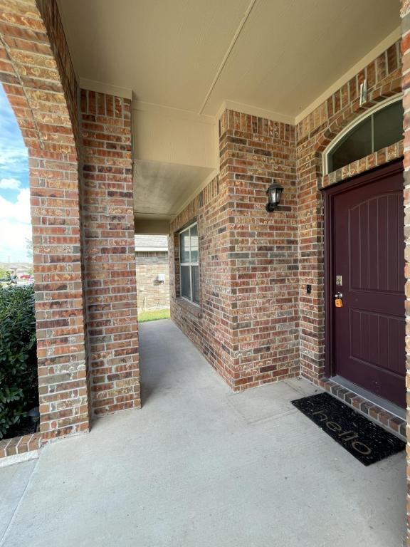 Building Photo - 744 Watson Wy