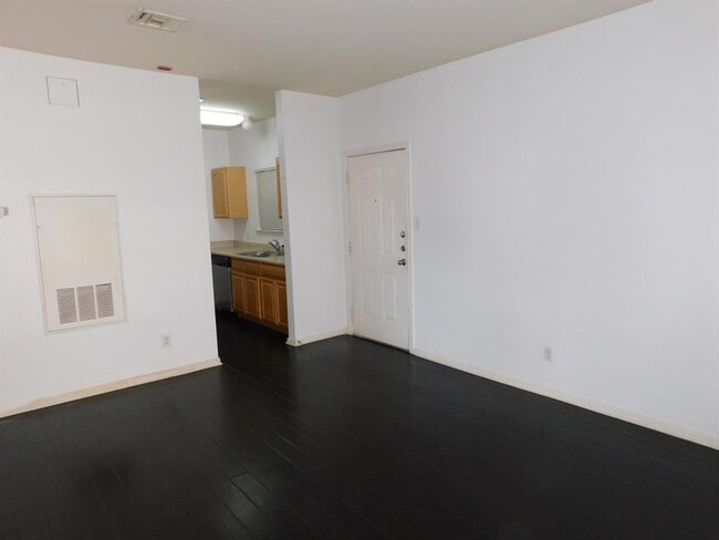 Building Photo - 12166 Metric Blvd