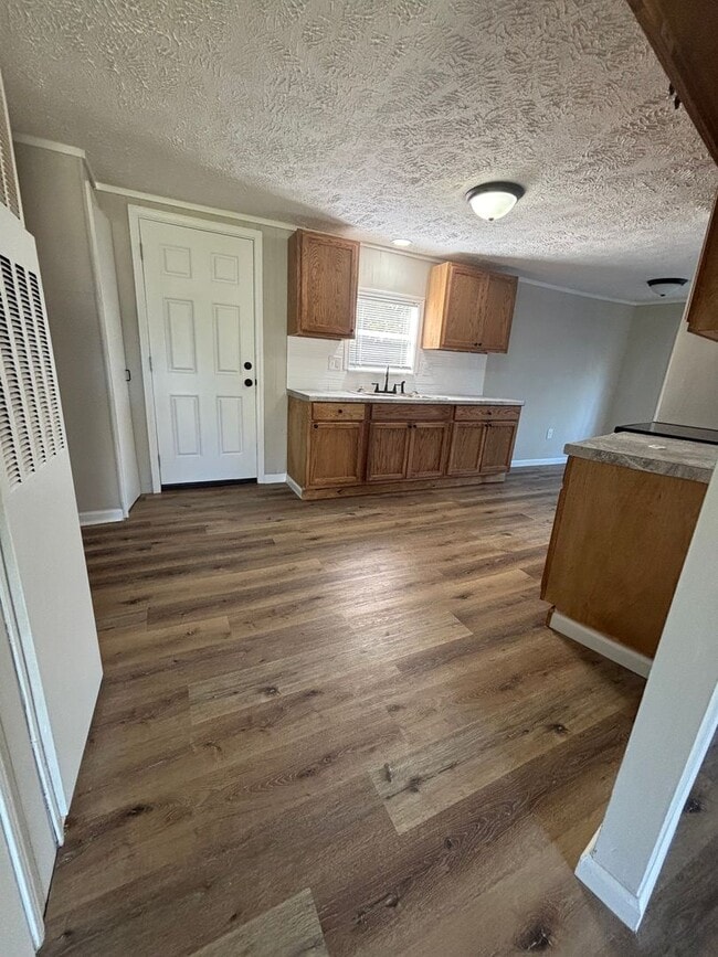 Building Photo - Fall in Love with Your New Home