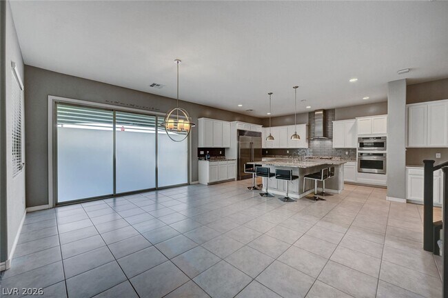 Building Photo - 358 Elder View Dr