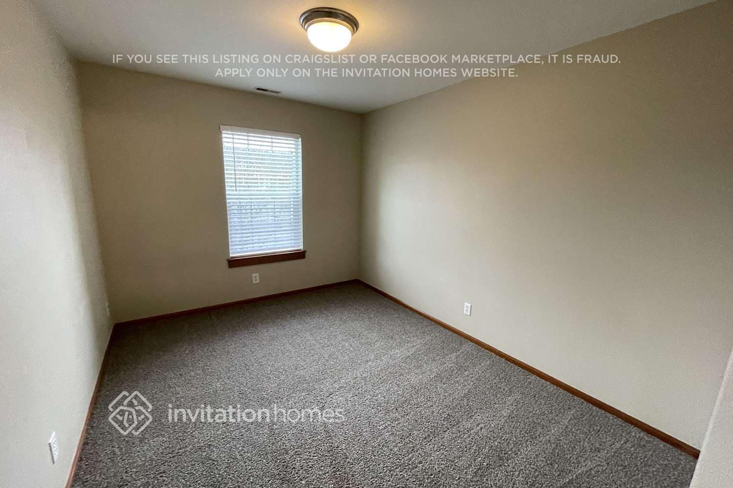 Building Photo - 13824 172nd Pl E