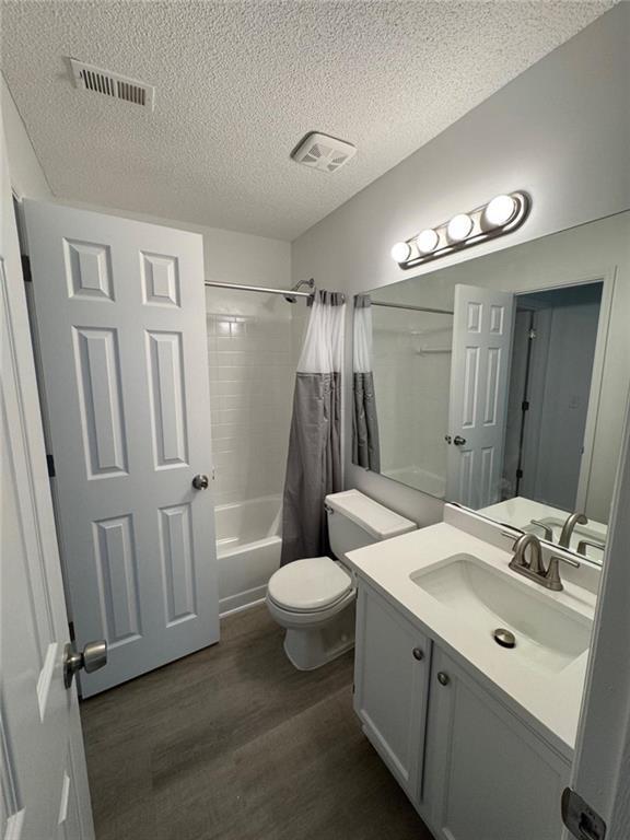 Building Photo - 818 Dunes Way