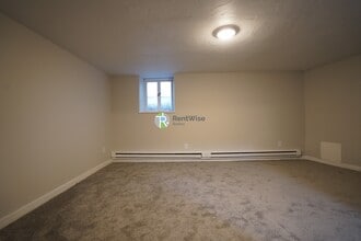 Building Photo - 592 Cambridge St