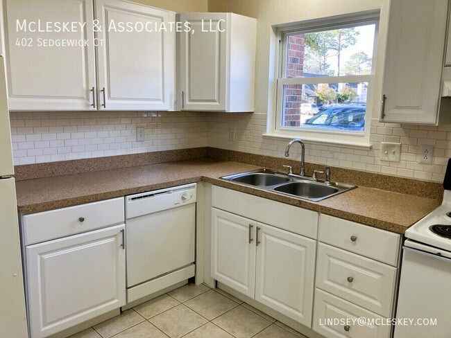 Building Photo - Washington Square Townhouses