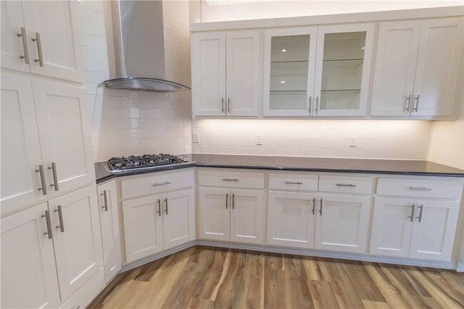 Building Photo - 4518 Olive Tree Ave