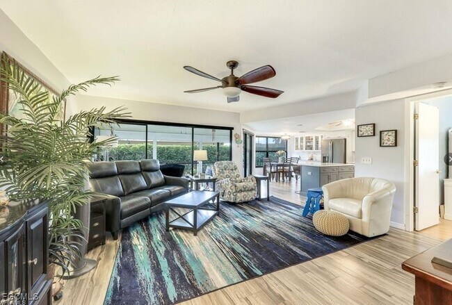 Building Photo - 1914 SE 40th Terrace