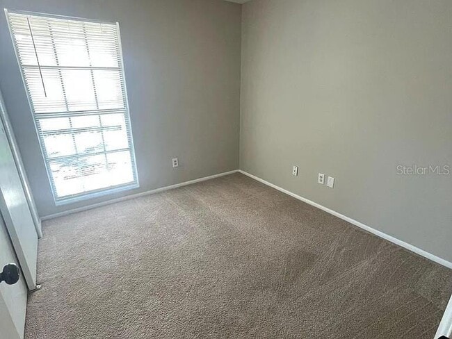 Building Photo - 1311 Alfonso Cir