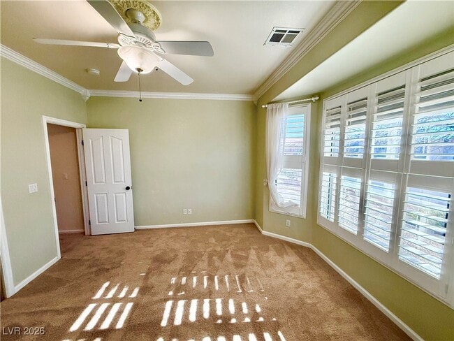 Building Photo - 3530 E Vineyard Dr