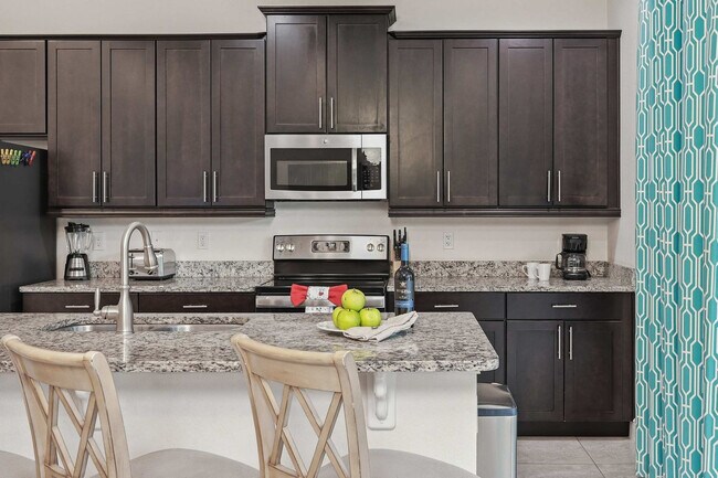 Building Photo - 300 Pendant Ct