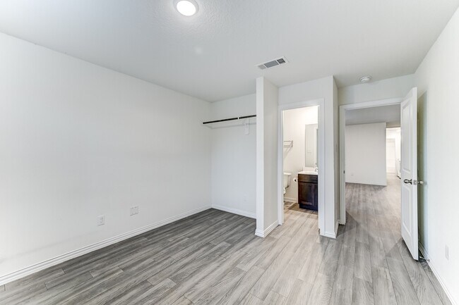 Building Photo - 7925 Way St