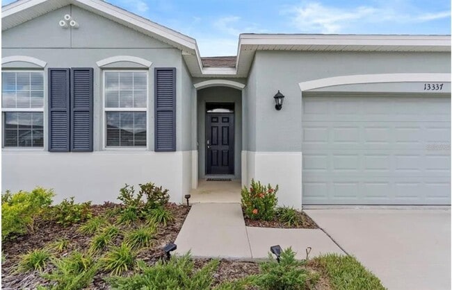 Building Photo - 13337 Waterleaf Garden Cir