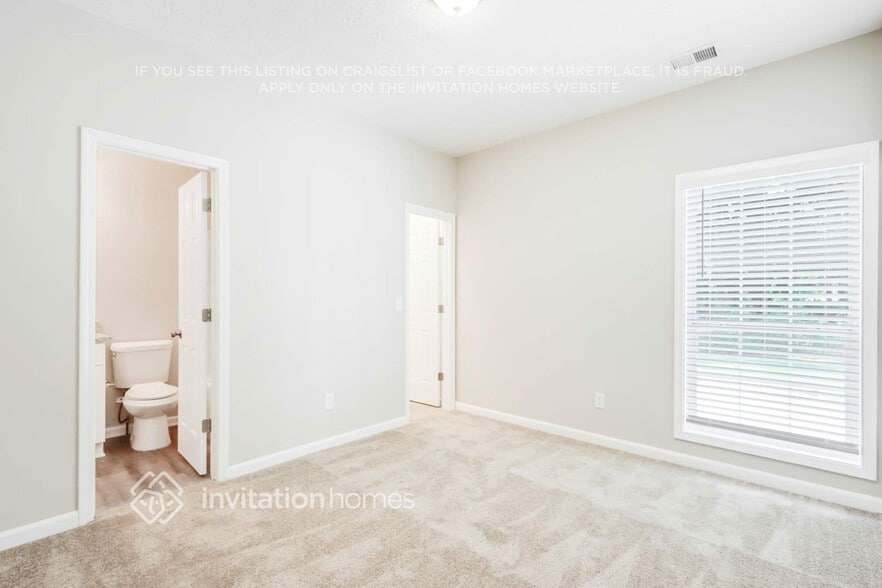 Building Photo - 4240 Autumn Lake Ct