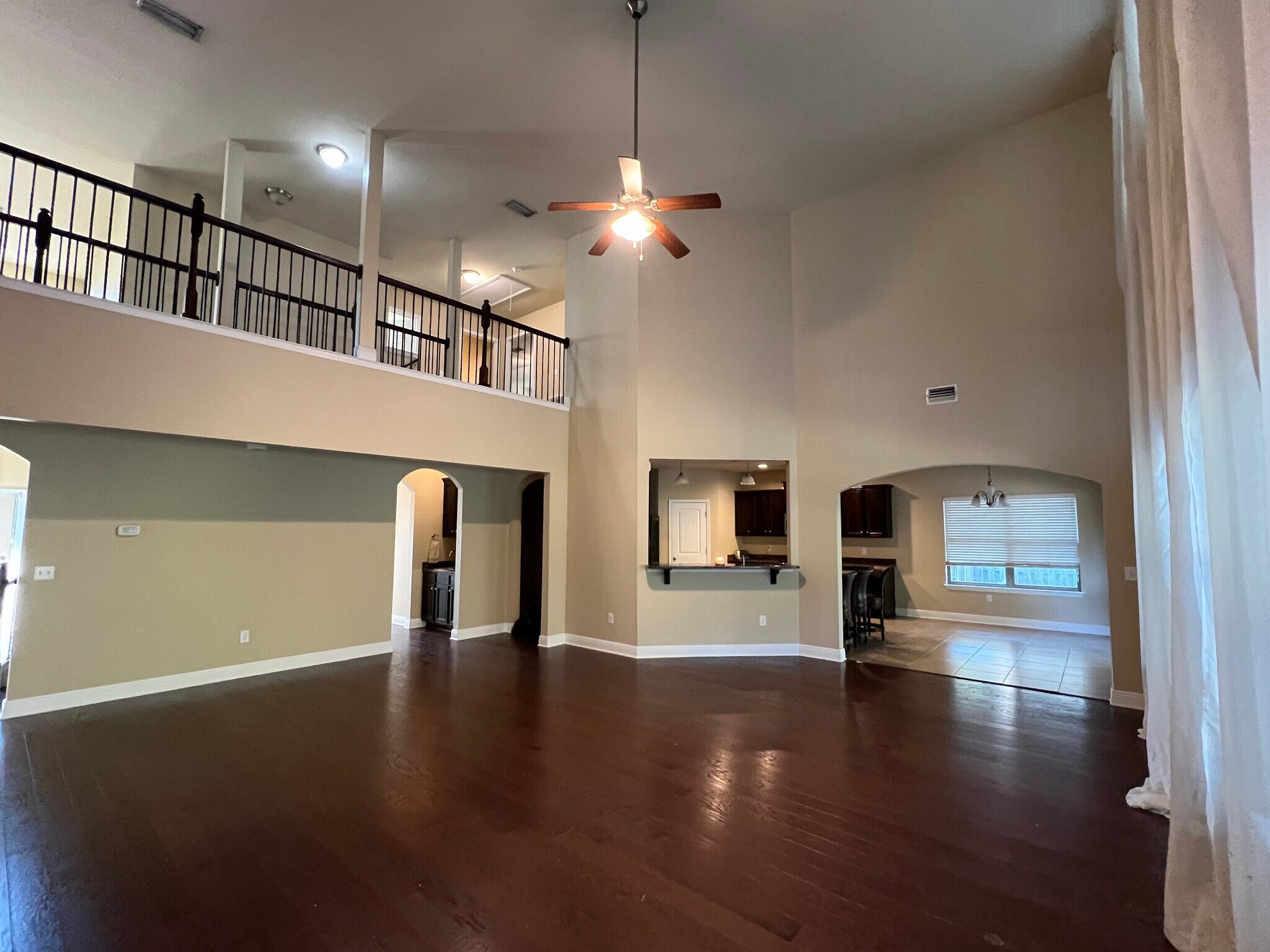 Building Photo - 68 Hemingway Ln