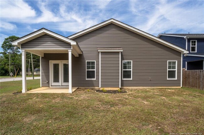 Building Photo - 1213 Branson St