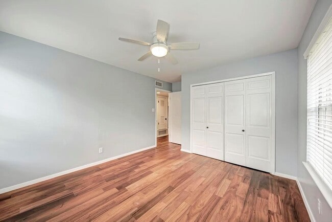 Building Photo - 1209 Arden Dr