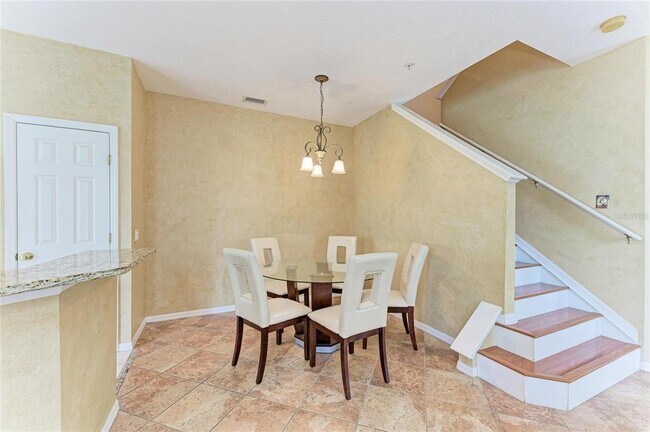 Building Photo - 3931 Yellowstone Cir