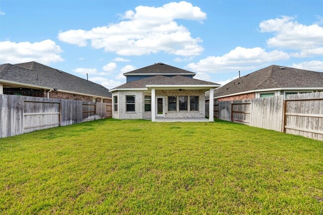 Building Photo - 21619 Coral Mist Dr