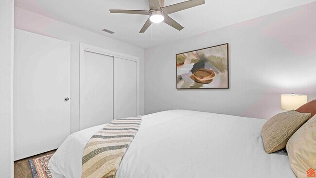 Building Photo - 209 Angelfish Ave.