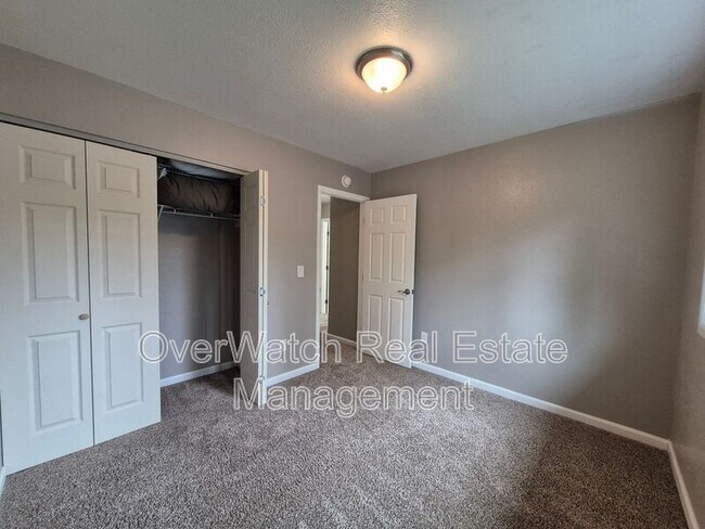 Building Photo - 6133 Prosperity Dr