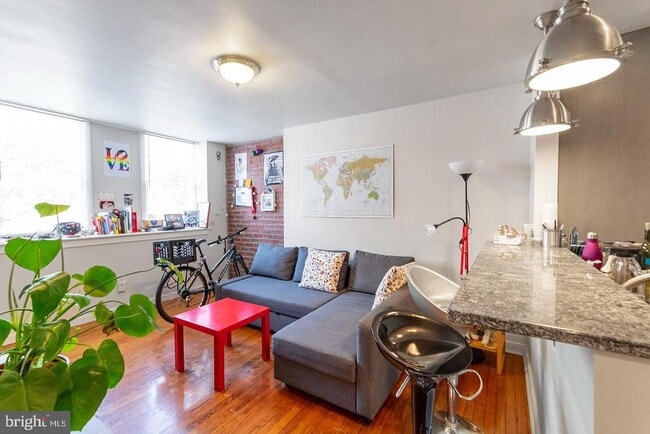 Building Photo - 2220 Fitzwater St