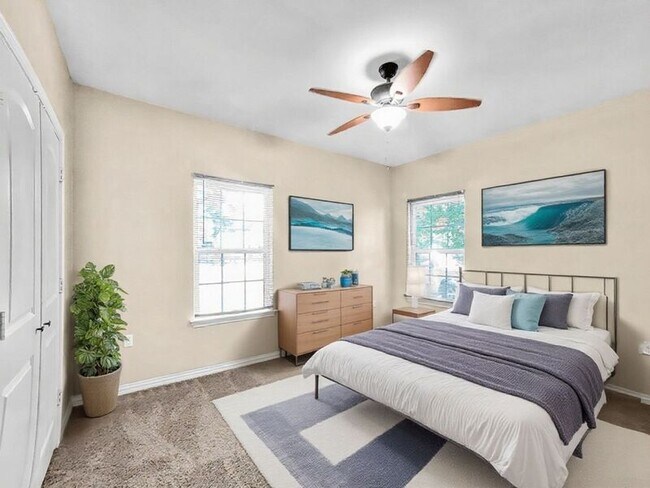 Building Photo - 1020 Elwood Rd