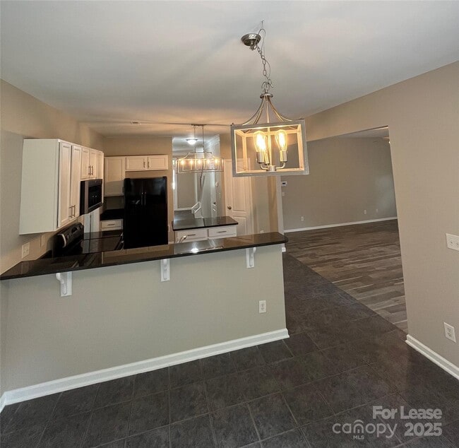 Building Photo - 15315 Edgewater Forest Ln