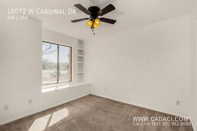 Building Photo - 18072 W Cardinal Dr