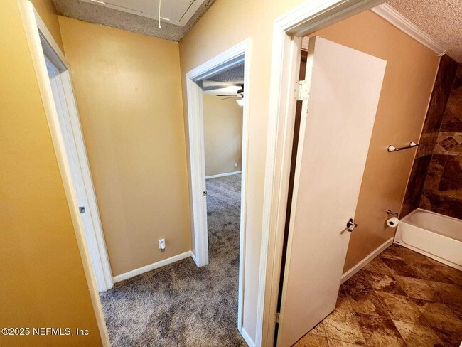 Building Photo - 229 Kettering Ct