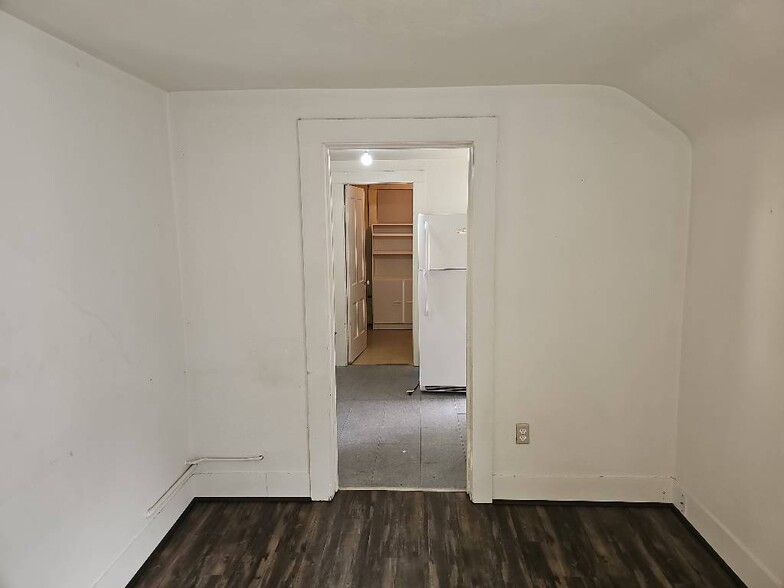 Building Photo - 614 Water St