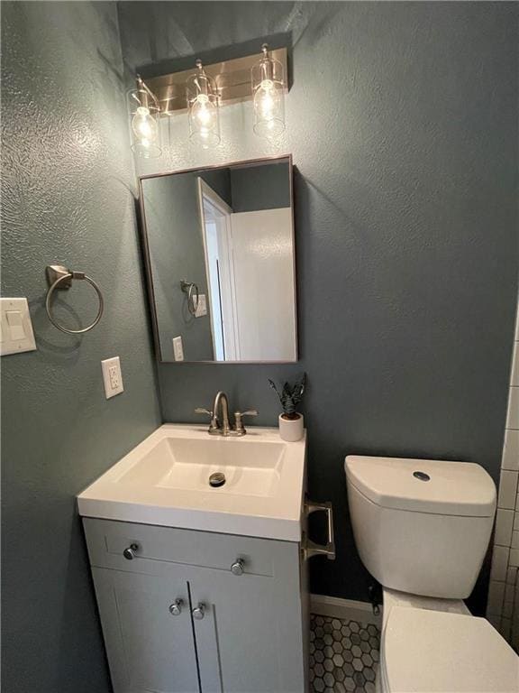 Building Photo - 1911 Heathwood Cir