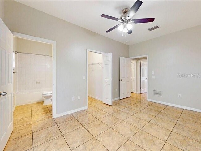 Building Photo - 206 Majors Ln