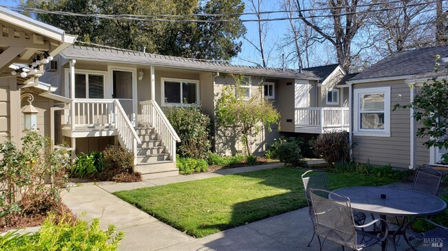 Building Photo - 1153 Eggleston St