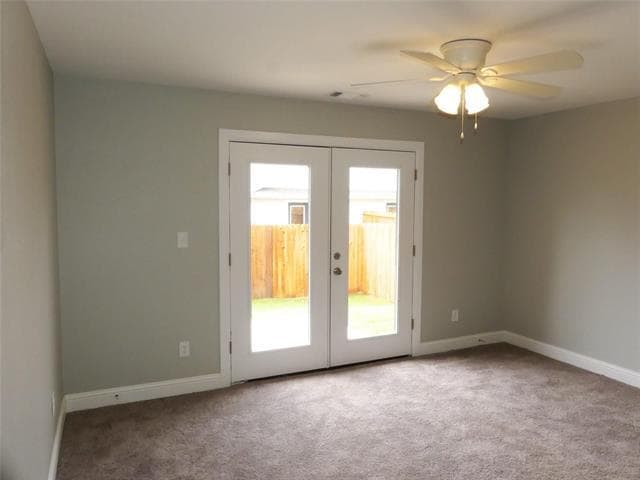 Building Photo - 608 E College St