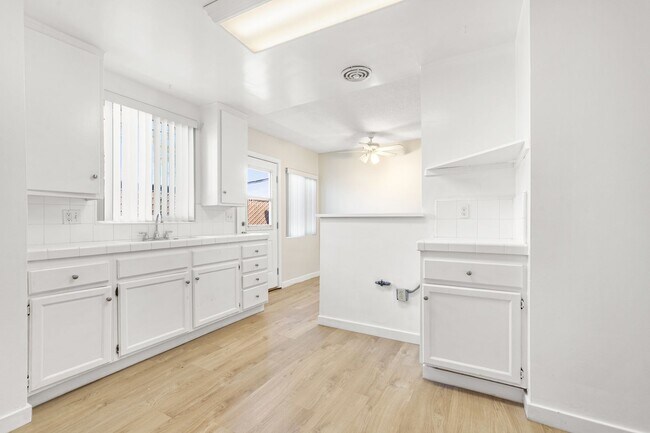 Building Photo - 2222 248th St