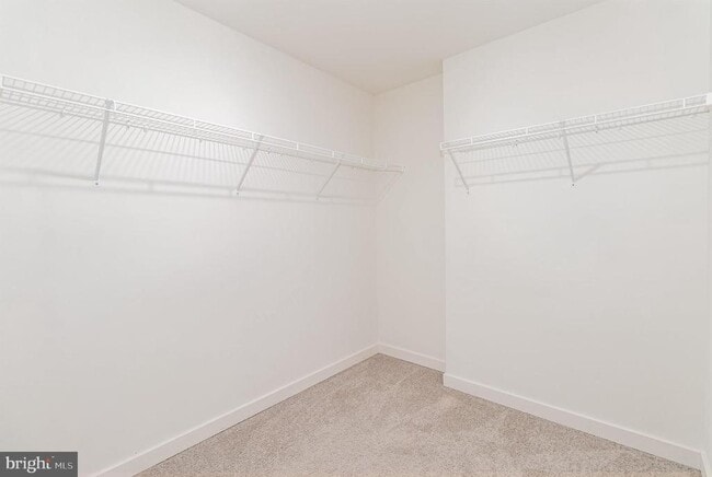 Building Photo - 1708 Fairmont Dr