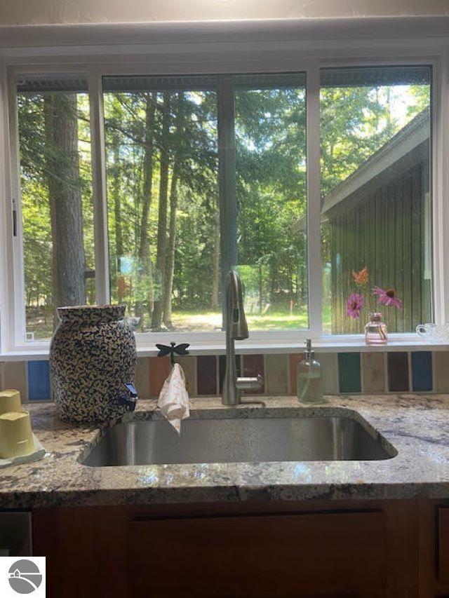 Building Photo - 4515 Greilick Rd