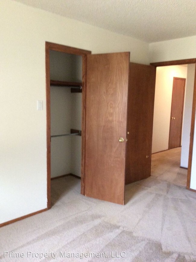 Building Photo - 3 br, 2 bath House - 116 Rosewood Dr.