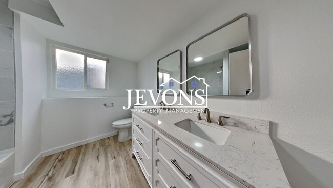 Building Photo - 6114 N 49th St