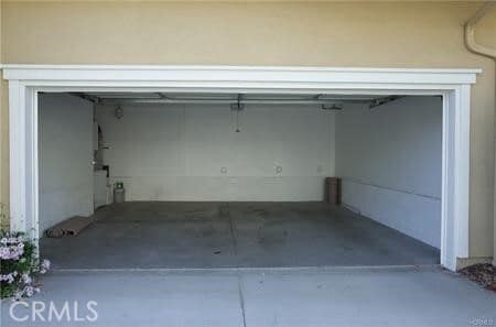 Building Photo - 303 Silk Tree